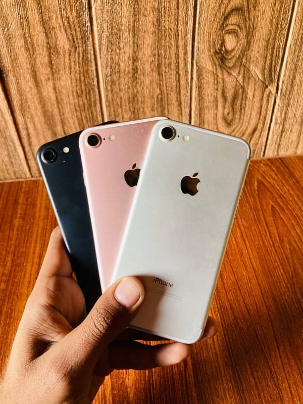 Apple iPhone 7 | 32G Storage | 4.7 inches Display | 2