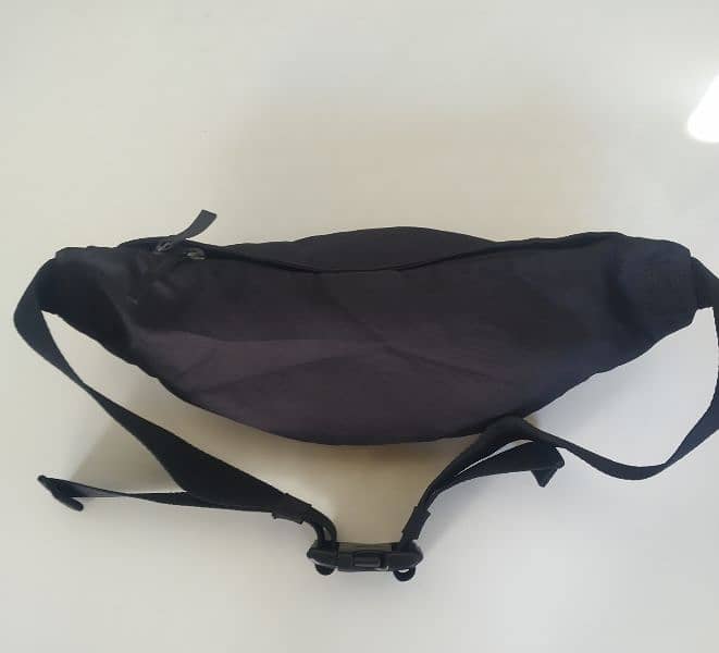 Original Nike fanny pack/ waist bag/ belt bag 4