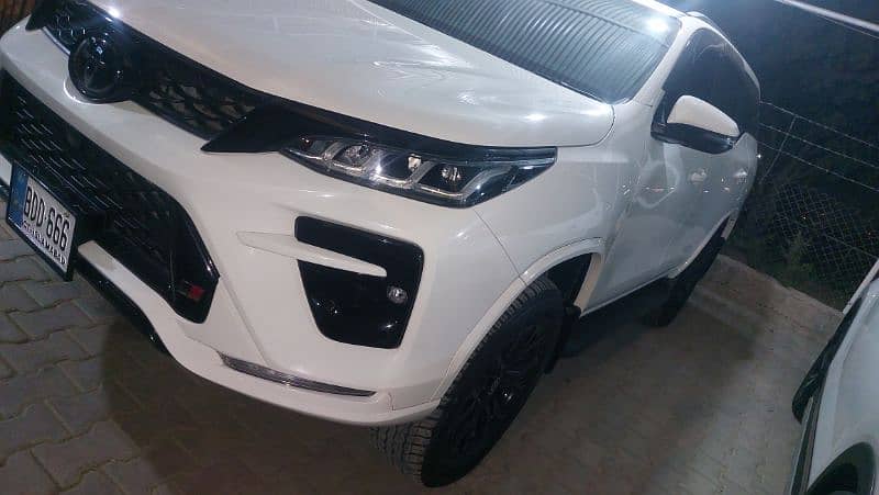 Toyota Fortuner 2024 1