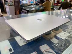 apple macbook pro 2020