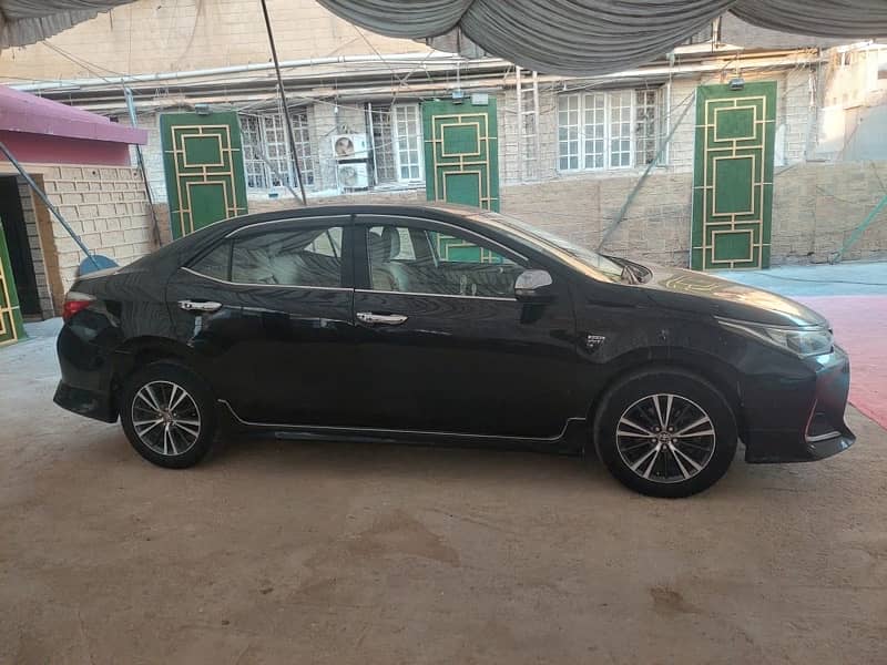 Toyota Corolla Altis 2018 8