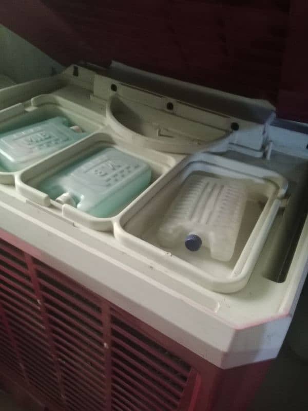 full size room cooler only two months used 5