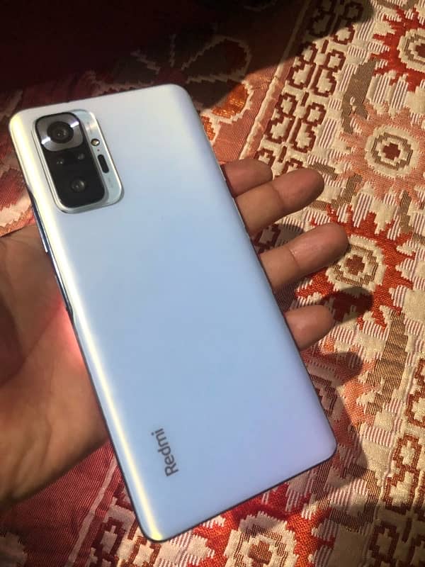 redme note 10 pro 8’128  phone all ok only phone and chrger no box 4