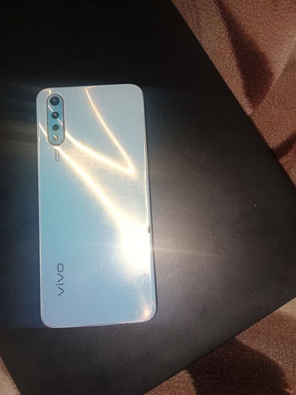 Vivo S1 6