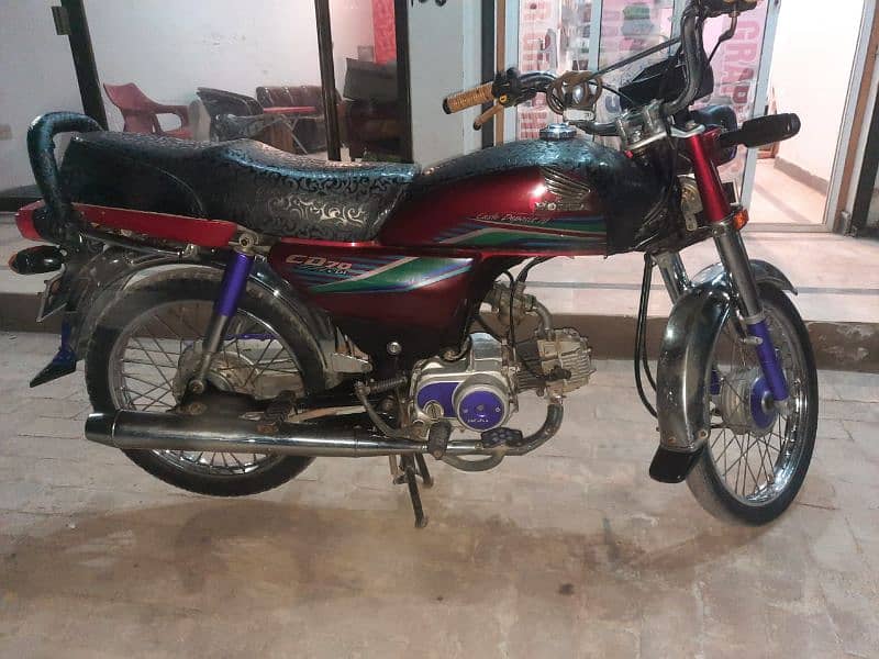 urgent sale cd 70 all ok 2017 model 0