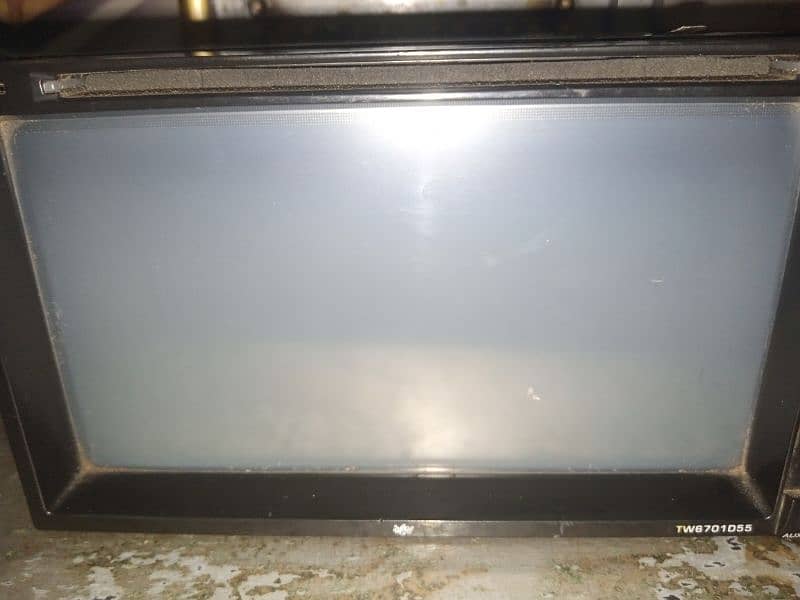 car lcd with frame 2