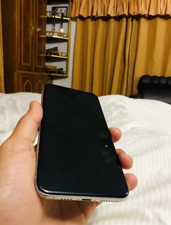 iPhone Xsmax 0