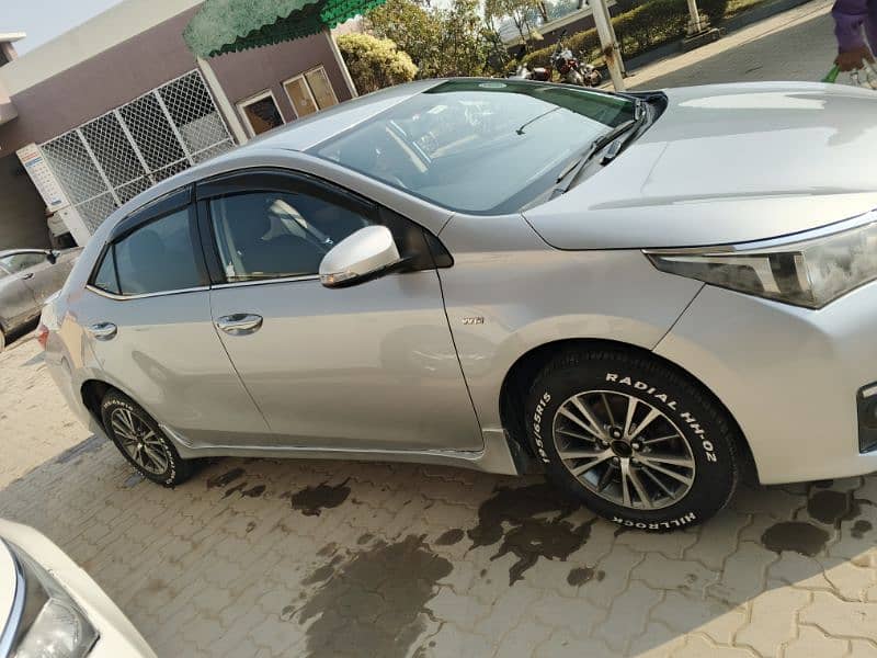 Toyota Corolla GLI 2015 6