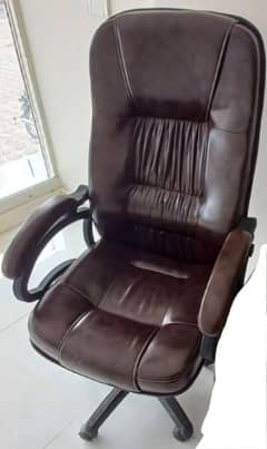 Office executive chair with wheels for sale