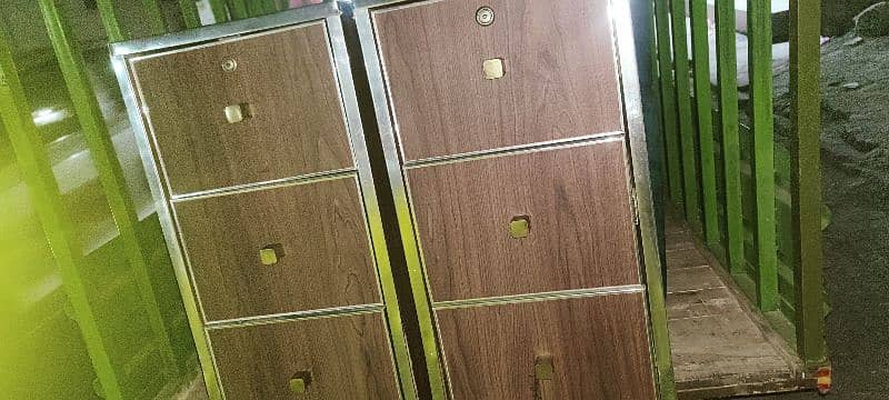 2 draz table 1 sofa dubal setar. . 03114910665 rabta number 3