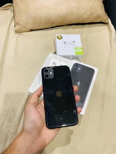 iPhone 11 128 gb pta approved with box