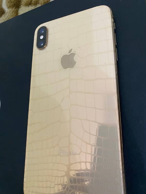 iphone Xs max 256gb pta Approved 4