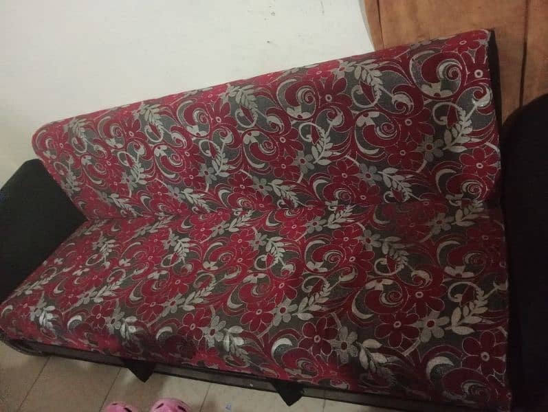 Sofa com bed for urgent sale 1