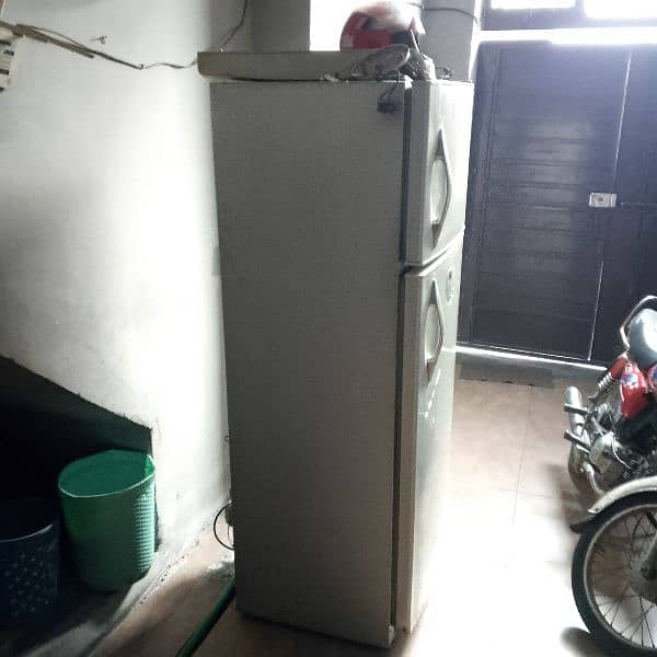 Refrigerator for sale 2