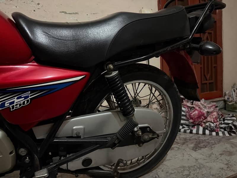 suzuki gs150 4