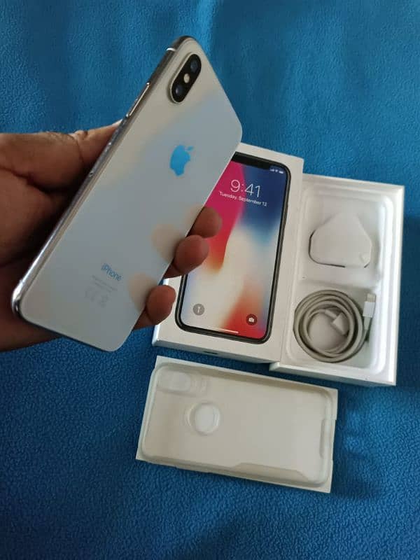 iPhone x 64GB 0 3 1 9 32 20 6 13 1