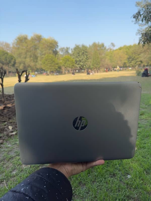 HP Elite Book 840 G3 2