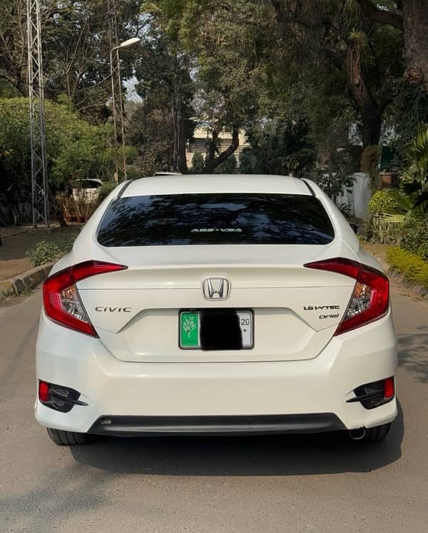 Honda Civic Oriel 18/20 1