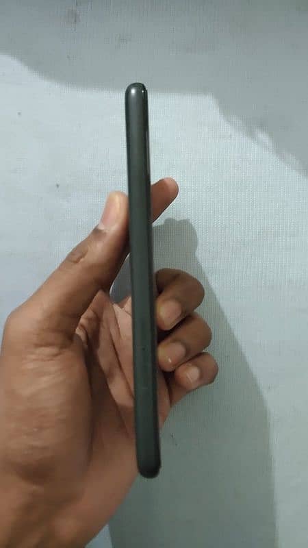 Google pixel 5a 5g 6 /128 10 /10 condition 3