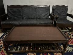 Good condition sofa set