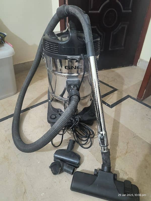 GNE Vaccume Cleaner 1