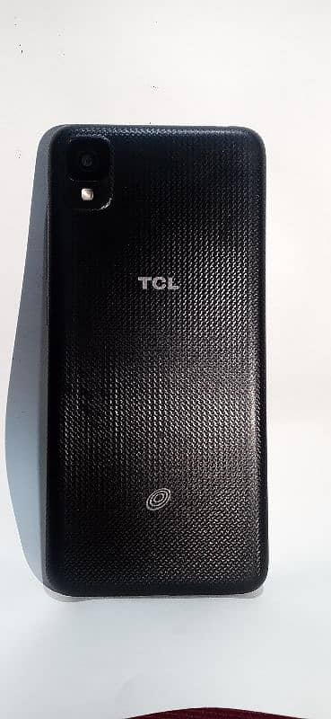 TCL mobile 7