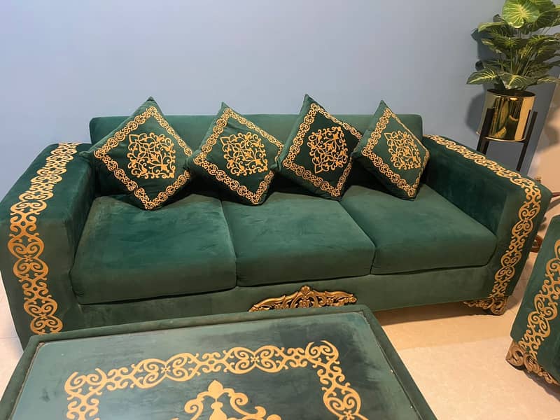 7seater sofa with centre table 0