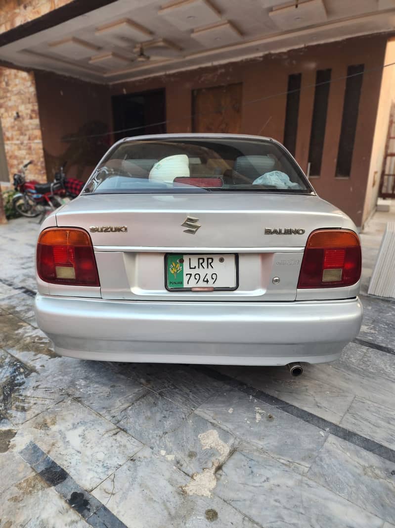 Suzuki Baleno 2003 1