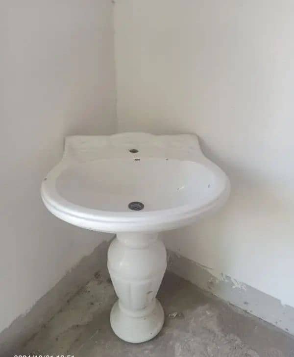 WASH BASIN FOR SALE 0