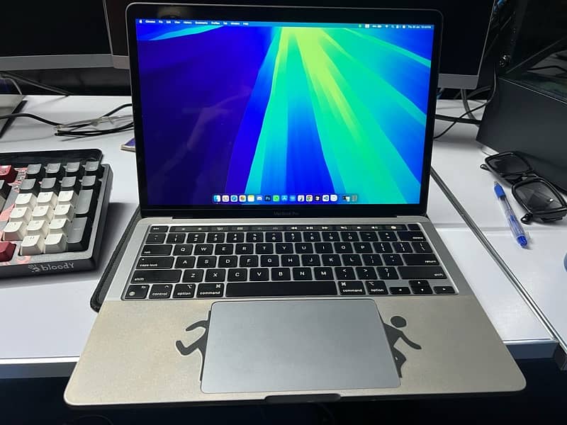 macbook pro M1 2020 13 inch 0