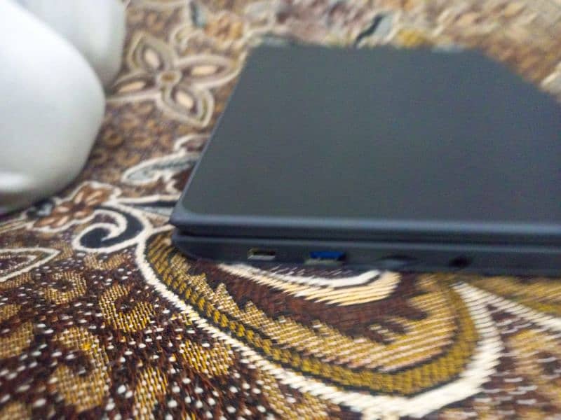 Lenovo Chromebook 2nd generation 100e 1