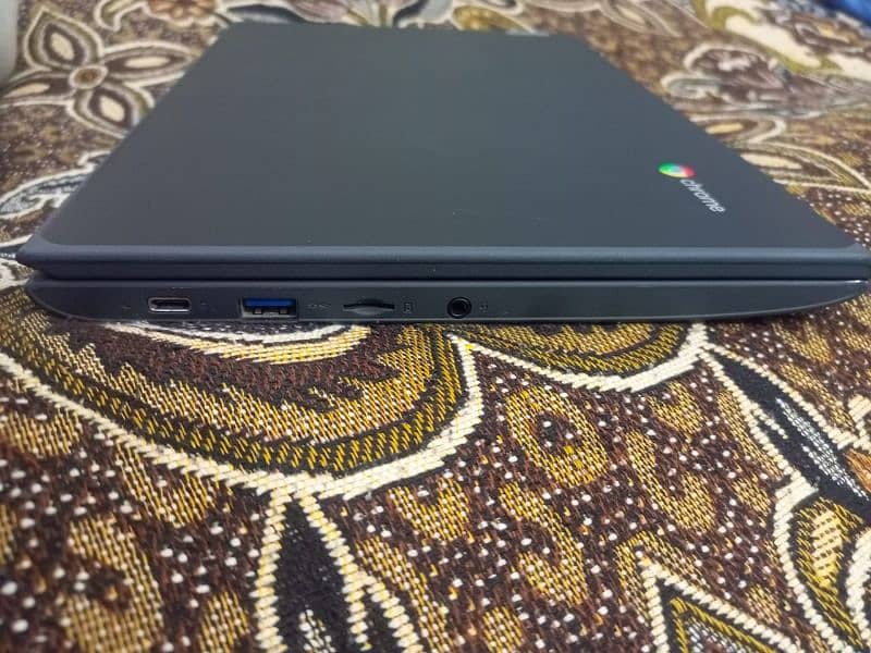 Lenovo Chromebook 2nd generation 100e 4