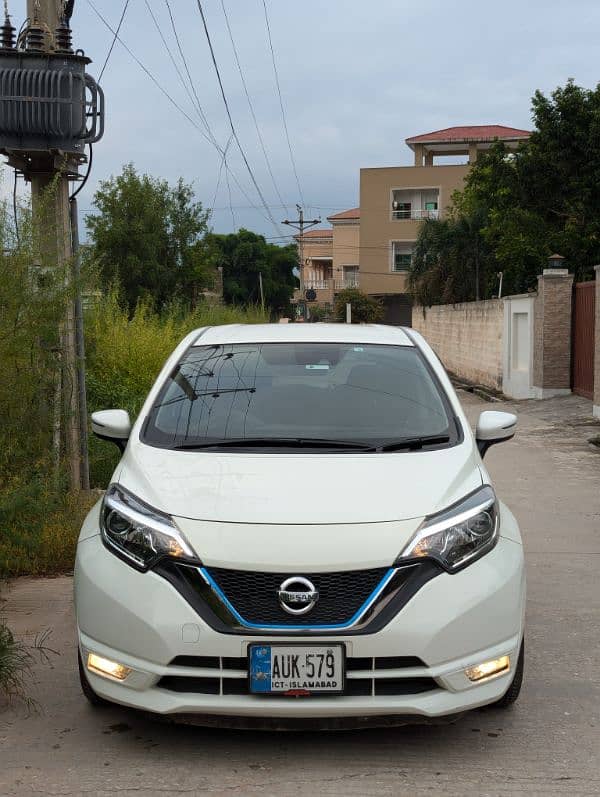 Nissan Note E Power 2018 1