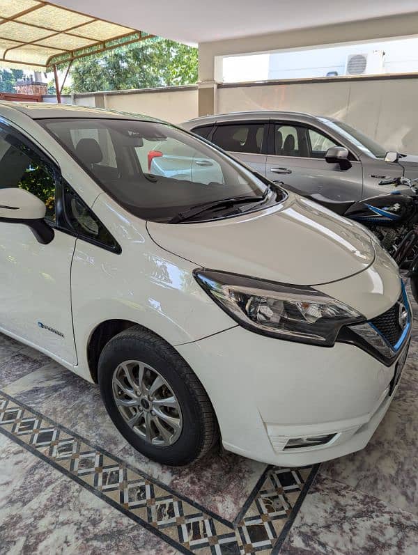 Nissan Note E Power 2018 3