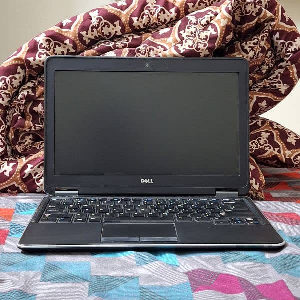 Dell latitude E7240 i5 128gb samsung ssd (serious buyers only) 4