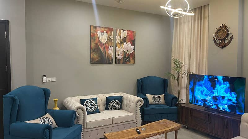 2 BHK luxury furnished Apartment Delhi basis 4