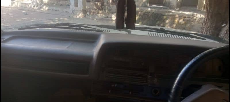 Toyota corolla 1982 shawer for fresh look non accident gari he 9