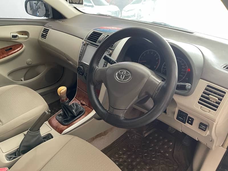 Toyota Corolla XLI 2011 5