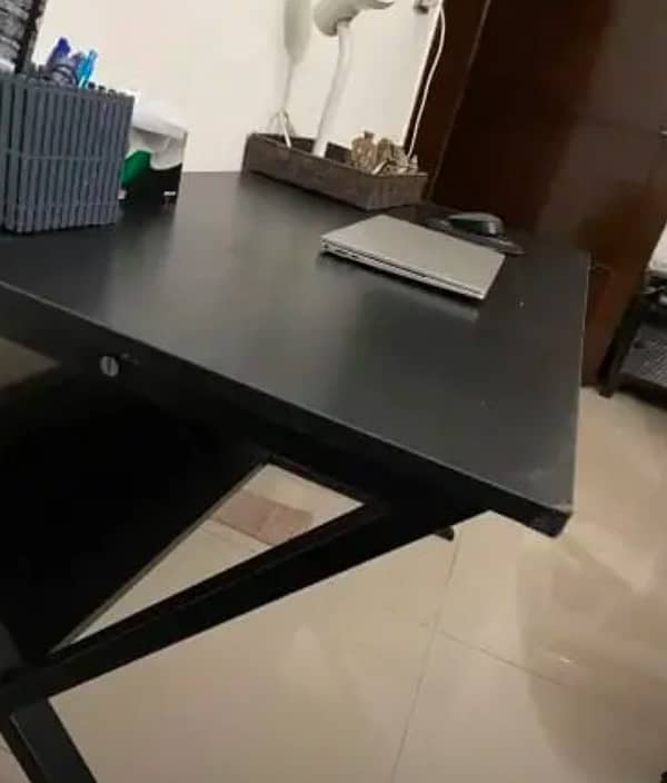 Office Tables 3