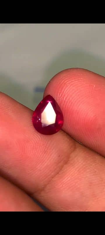 Certified Vibrant colour Natural Ruby Stunning Gem 4