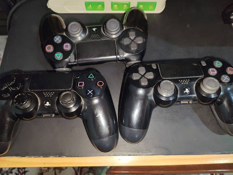 PS4 controller in best price 0