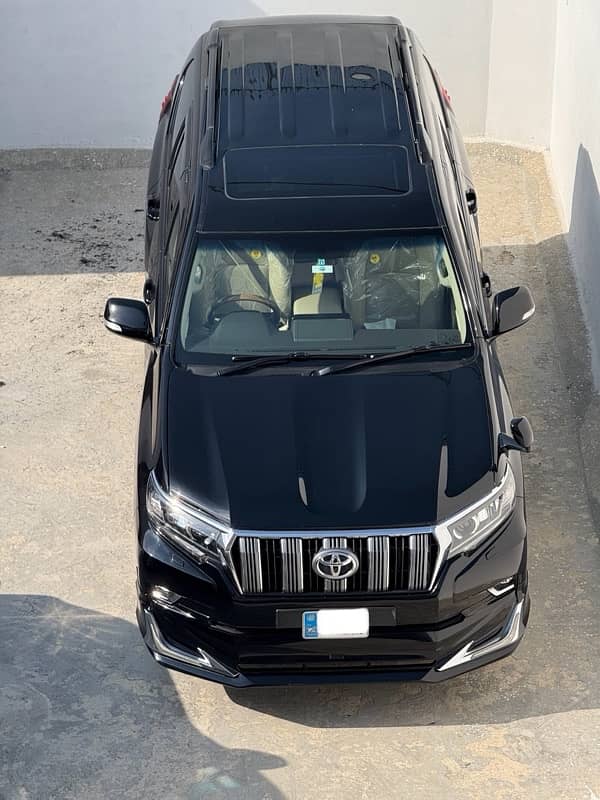 PRADO TXL 7 SEATER / SUNROOF 6