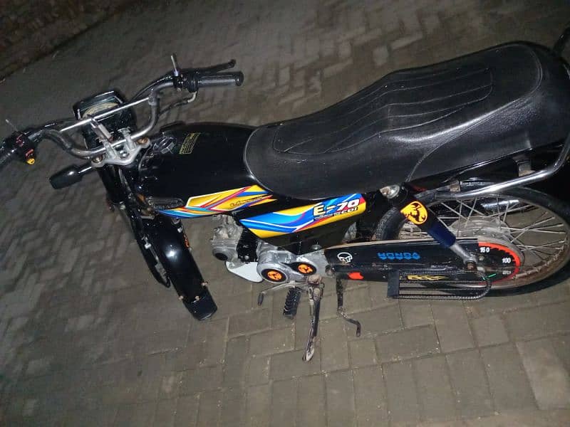 expree bike  70cc 3