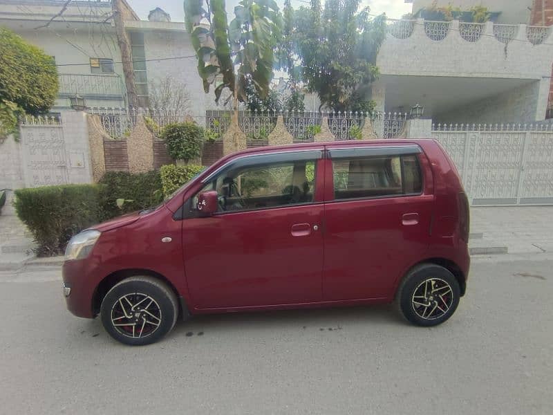 Suzuki Wagon R 2014 1