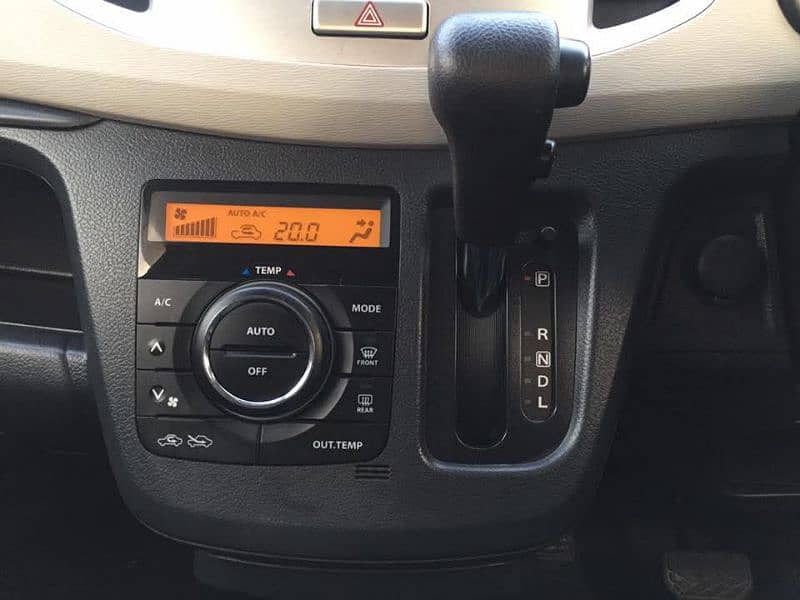 Suzuki Wagon R 2015 Ene Charged 14