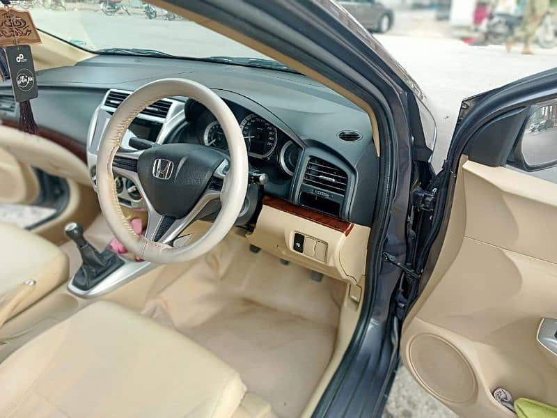 Honda City IVTEC 2018 aspire 1.5 full option manual also company ug 7