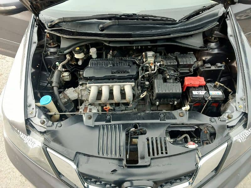 Honda City IVTEC 2018 aspire 1.5 full option manual also company ug 9