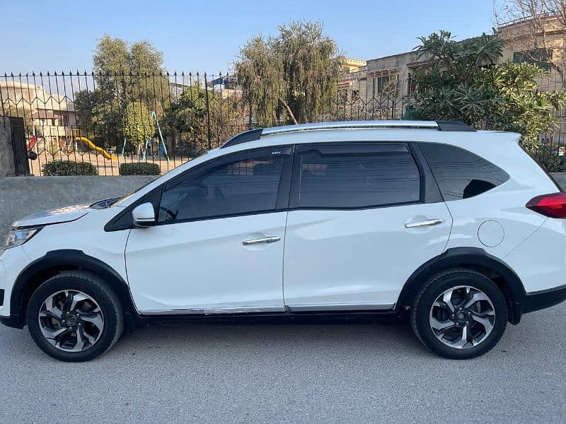 Honda BR-V 2017 13