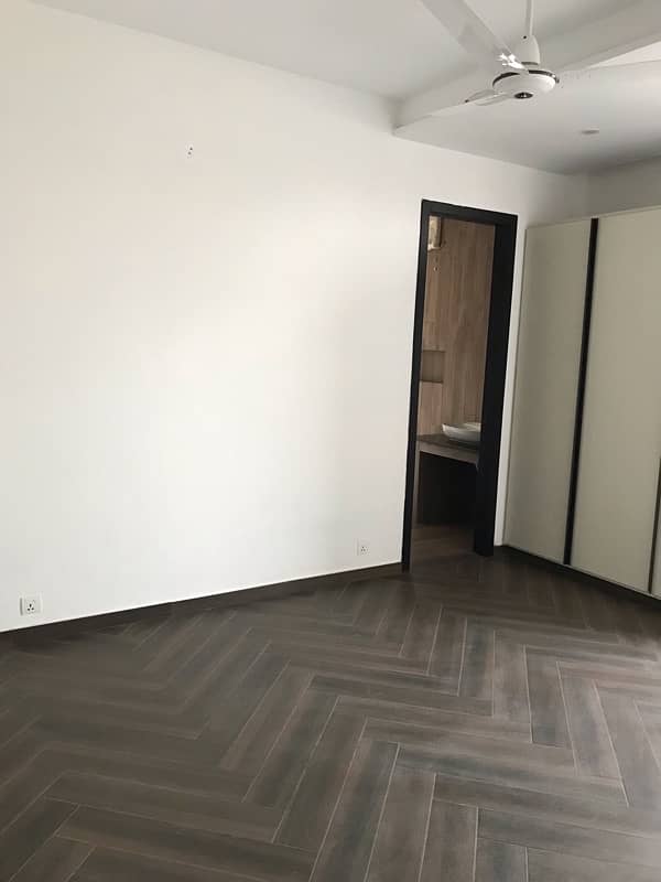 BRAND NEW 2 BEDROOM APARTMENT AVAILABLE FOR RENT 6