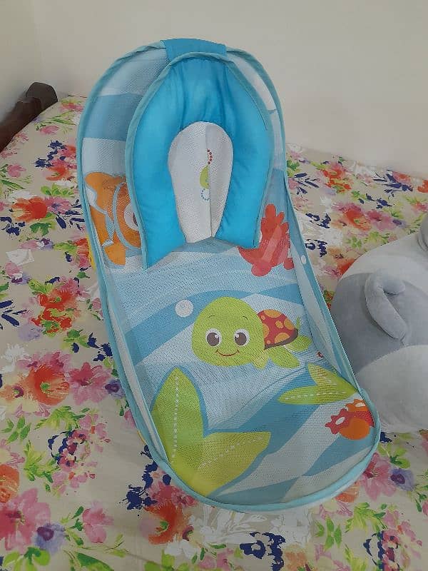 Baby carry bag, bathing chair, and baby sitting chair for sale 2